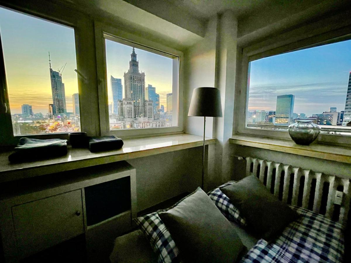 Sawa Apartment 2Xmetro Wifi 500 Mbs 50'Tv Netflix Hbo Appletv+ Varşova Dış mekan fotoğraf