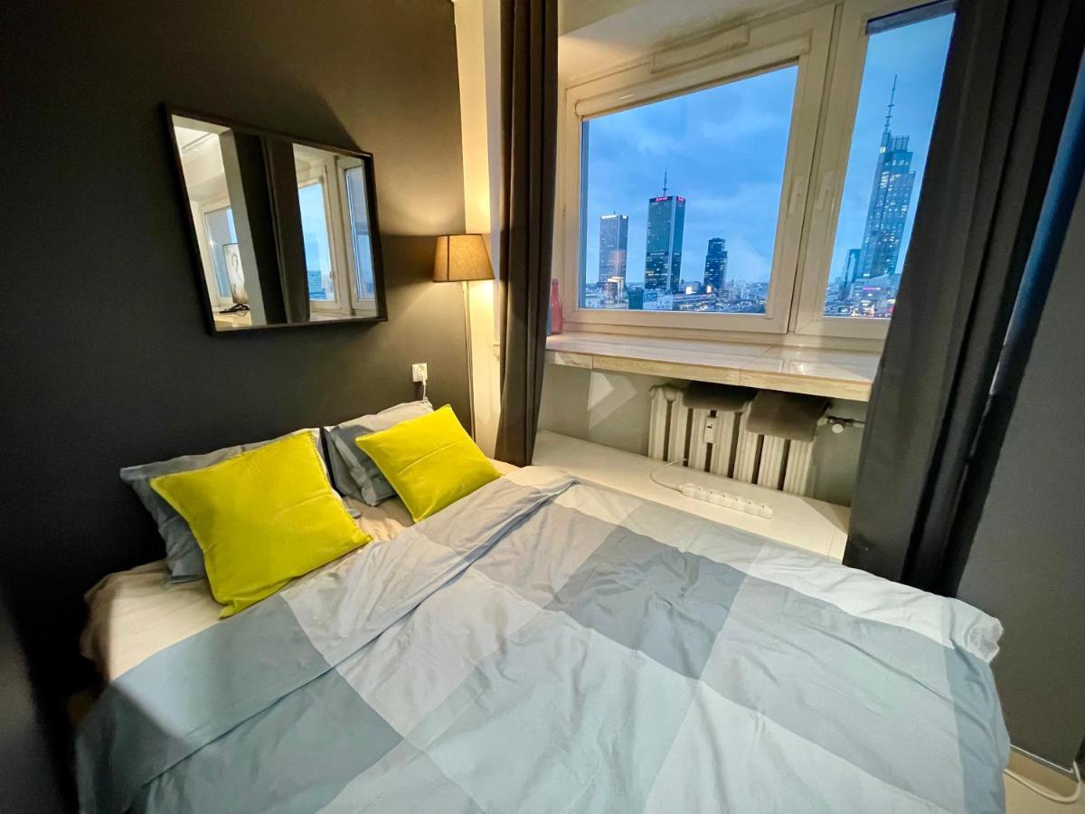 Sawa Apartment 2Xmetro Wifi 500 Mbs 50'Tv Netflix Hbo Appletv+ Varşova Dış mekan fotoğraf